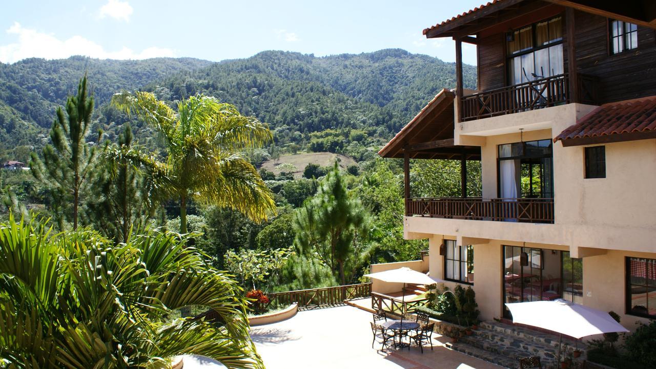 Hotel Rancho La Aurora Jarabacoa Extérieur photo